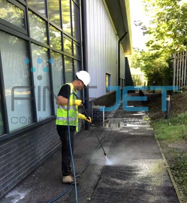 Car park and pavement cleaning, Oxfordshire, Berkshire and Buckinghamshire