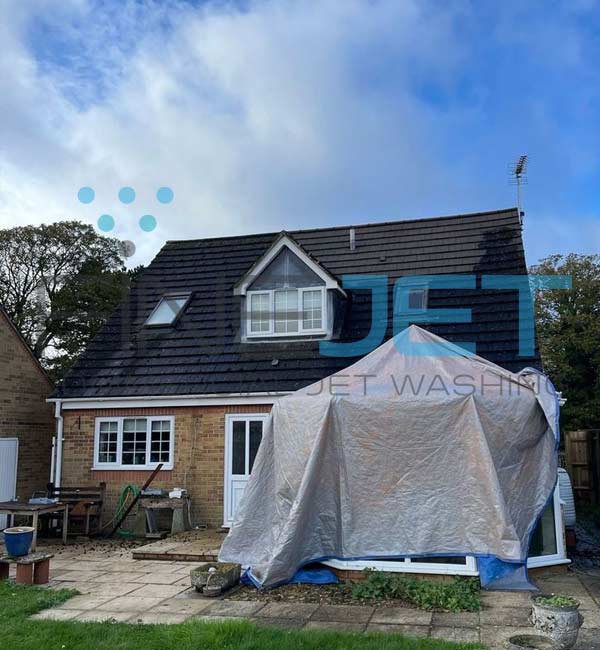 Moss removal and roof clean at home in Carterton, Oxfordshire